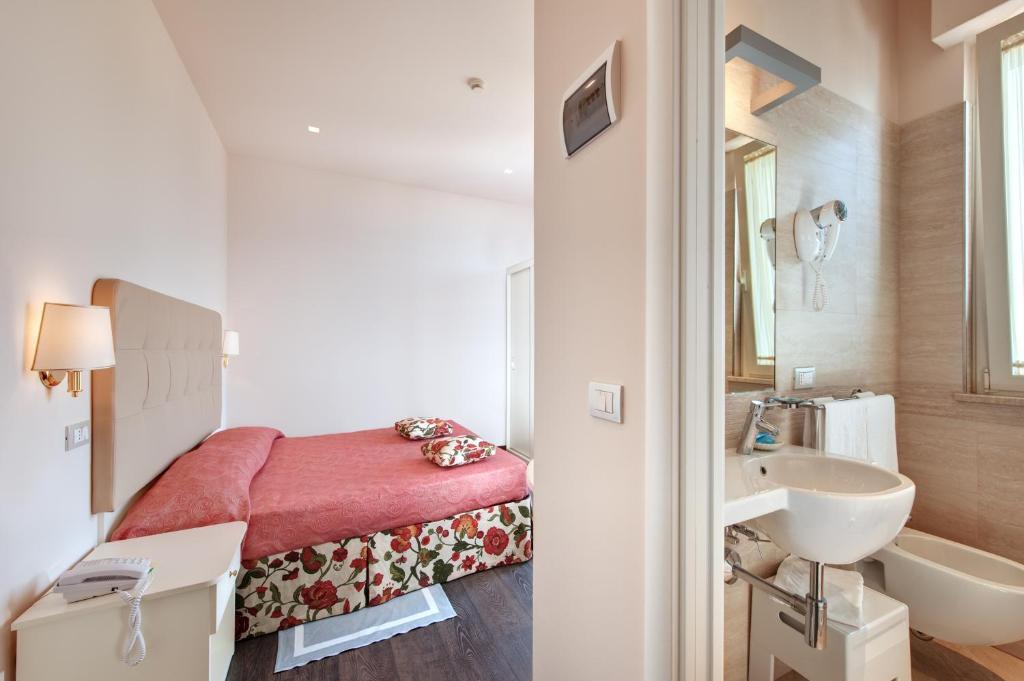 Hotel Bahia San Benedetto del Tronto Chambre photo