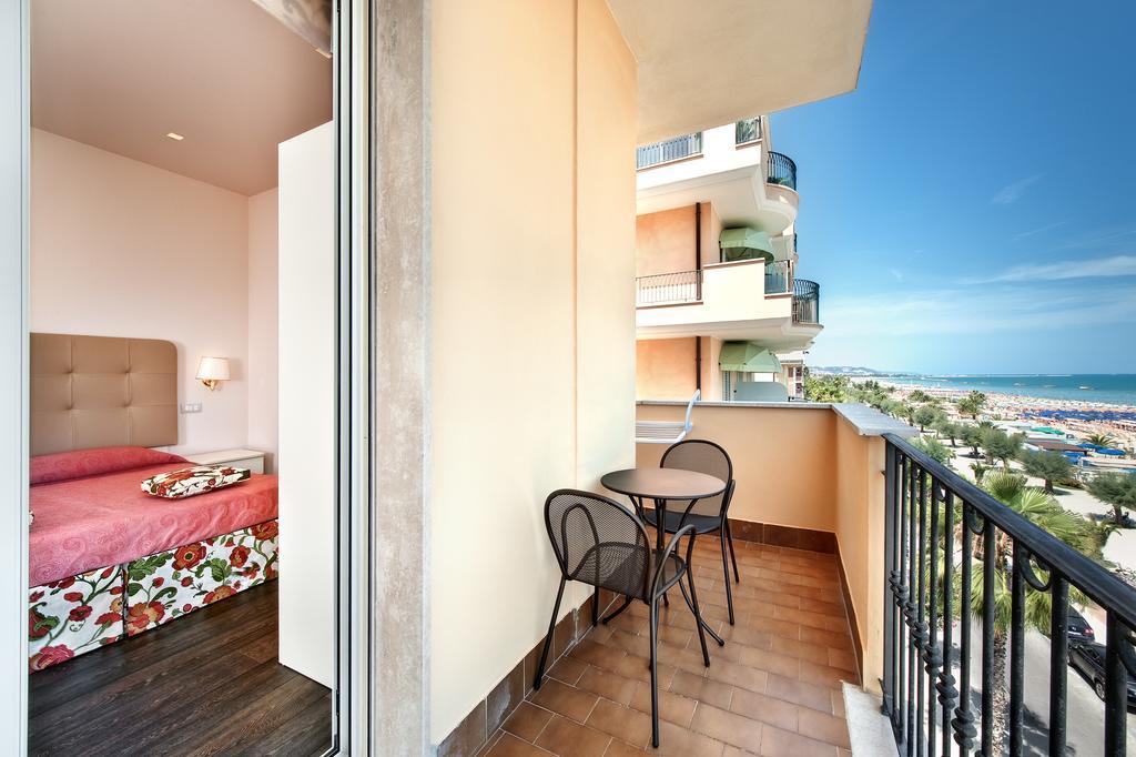 Hotel Bahia San Benedetto del Tronto Chambre photo