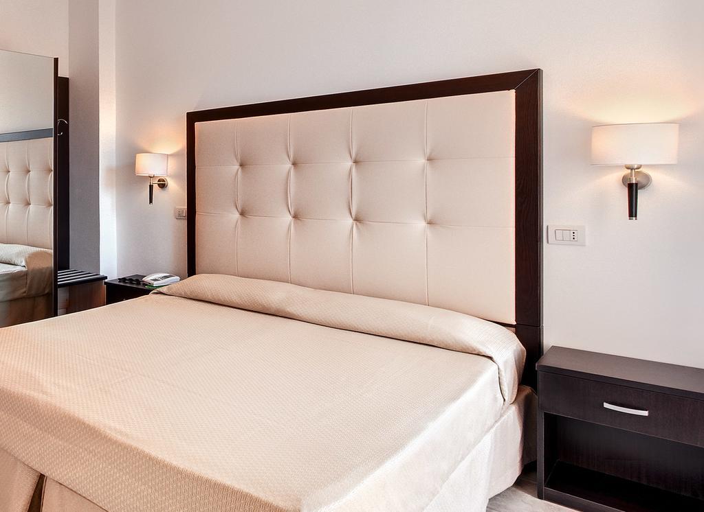 Hotel Bahia San Benedetto del Tronto Extérieur photo