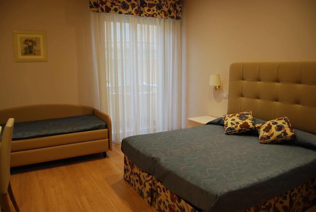 Hotel Bahia San Benedetto del Tronto Extérieur photo